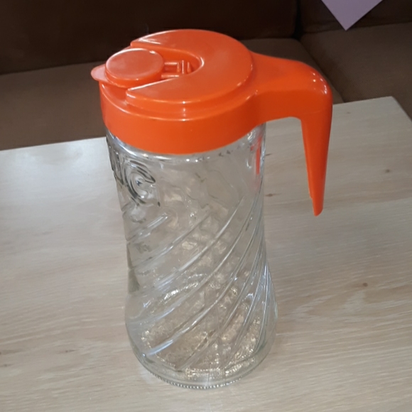 TANG Other - Vintage 1 Qt TANG glass pitcher